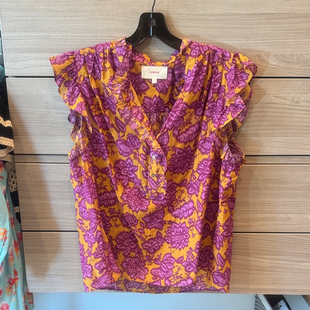 XiRENA Purple and Yellow Floral Blouse